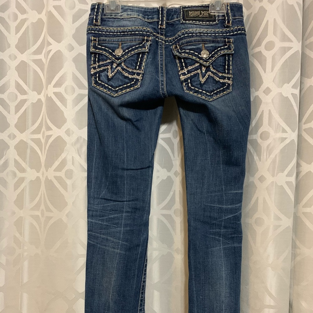 Jeans - Picture 3 of 4